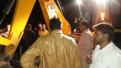three friends die in a road accident in sikar