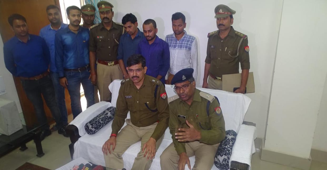 three person arrest in varanasi who fraud with matrimonial site