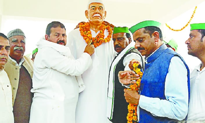 Who was Mahendra Singh Tikait how was his farmer movement? farmer protest