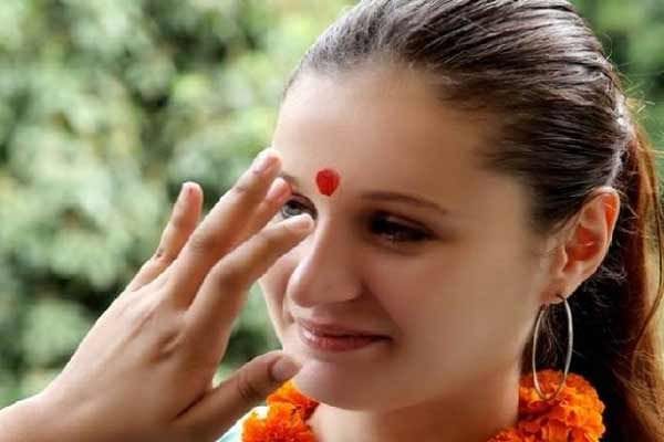  these 5 benefits of tilak on the forehead