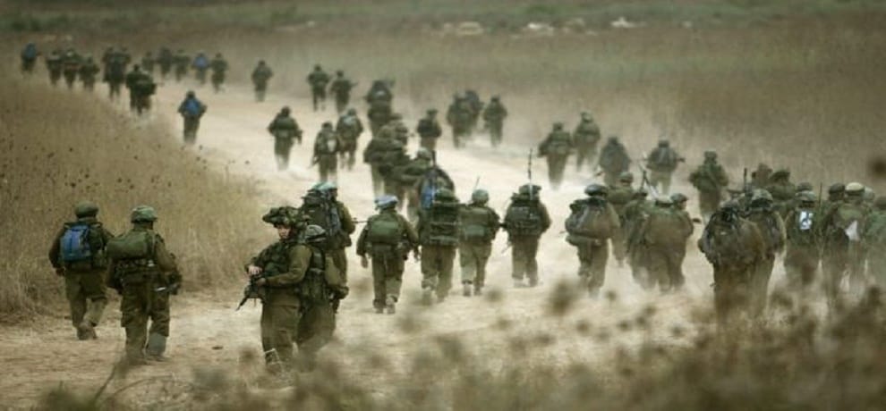 Why Iran and Saudi Arabia fighting for Lebanon