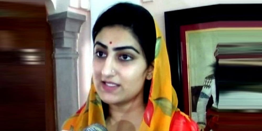 Let the film release 'Padmavati', royal family member said