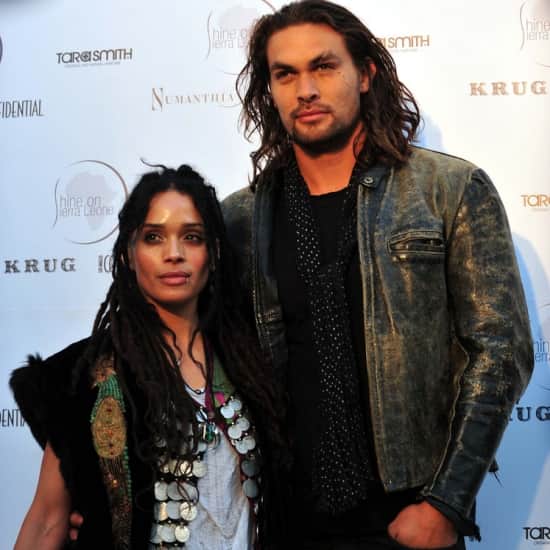 Justice League: aquaman had a crush on his wife since he was only 8