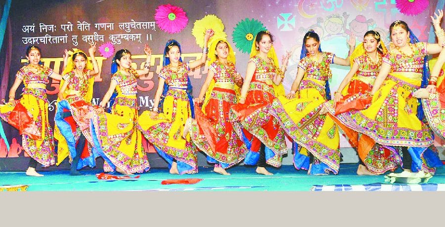 वार्षिक समारोह में पुलिस अधीक्षक ने नवाजे 180 मेधावी