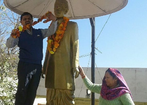 Salam's important contribution to the country's independence: Parvati