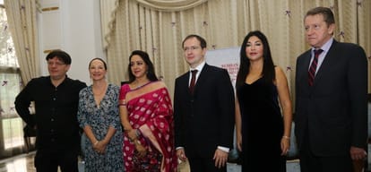 randhir kapoor and hema malini inaugurated the russian film days 2017