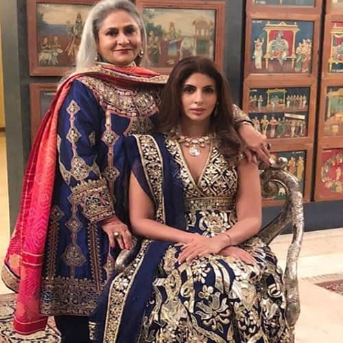 New photos of Aishwarya Rai, Abhishek, Shweta, Amitabh and Jaya Bachchan going viral