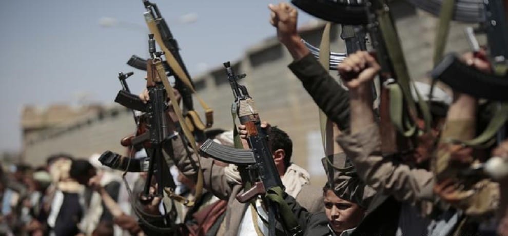 US and Britain secretly pulled IS militants out of Syria says report 
