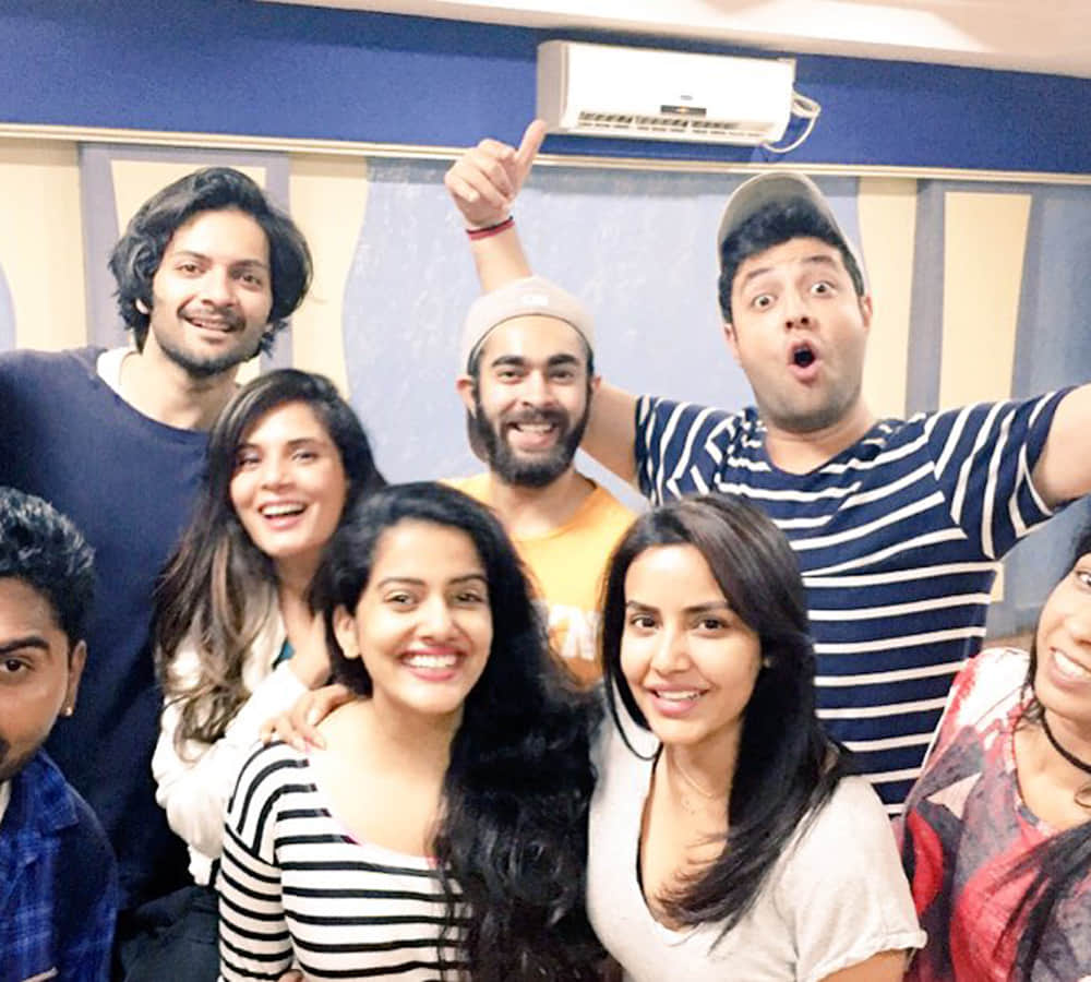 fukrey returns trailer released Pulkit Samrat, Ali Fazal and the gang are back