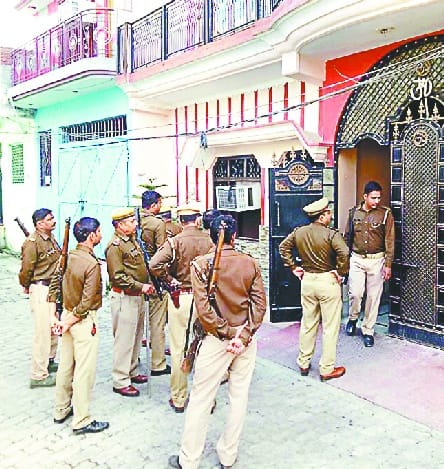 Police reached Nagina to meet SP MLA Manoj Paras.