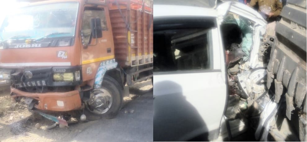 three people died in collision between car and truck