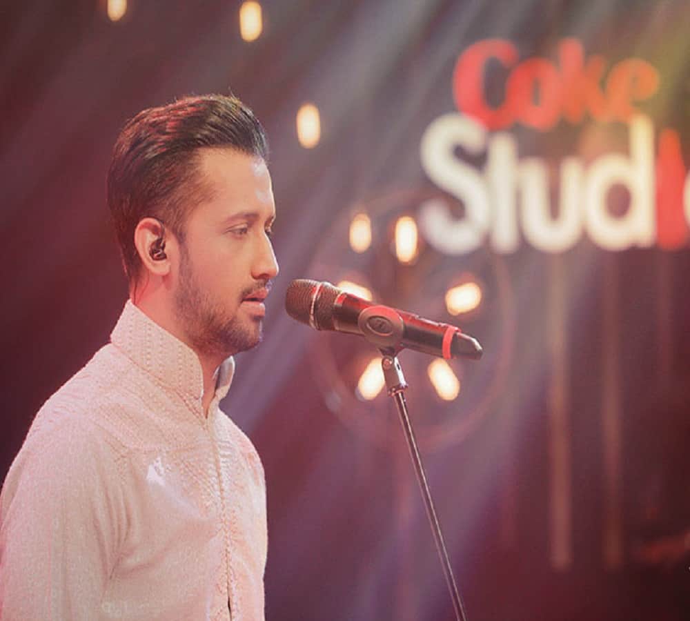 atif aslam tajdar e haram song of pakistan coke studio is becoming famous