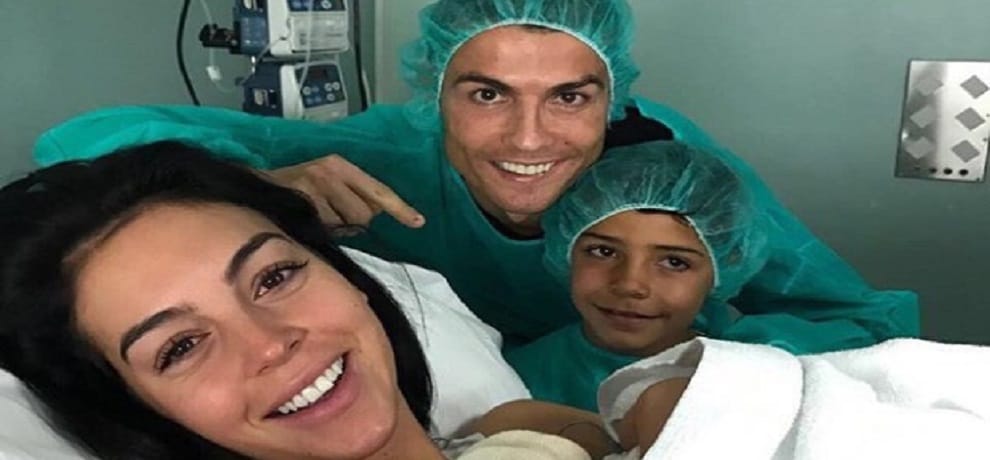 cristiano ronaldo have yet another child but he is still bachelor