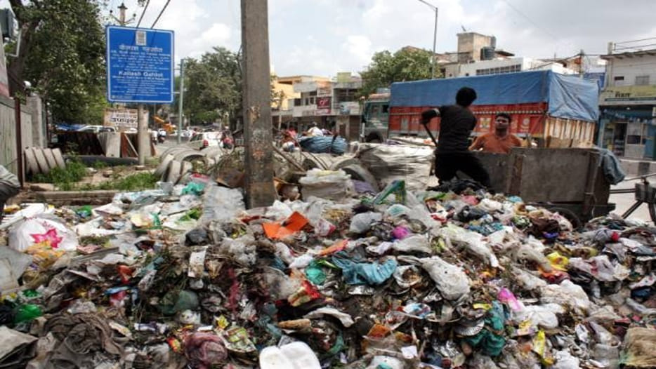 heavy pollution in kanpur
