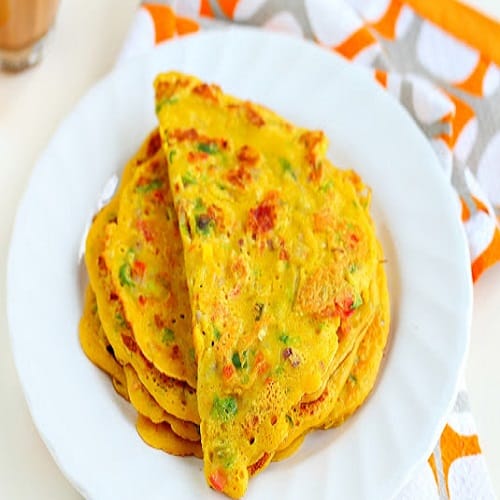 If you dont have too much time for breakfast try this Besan Chilla which will take only ten minutes 