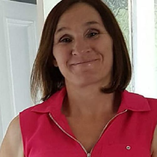Forty four years old mother of nine chldren ditches her husband for his 23 year boyfriend