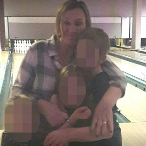 Forty four years old mother of nine chldren ditches her husband for his 23 year boyfriend