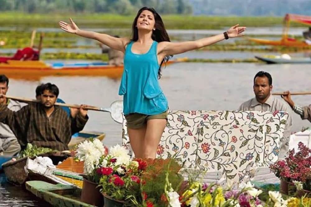 Anushka Sharma Birthday Special Know About Her Superhit Films and Characters