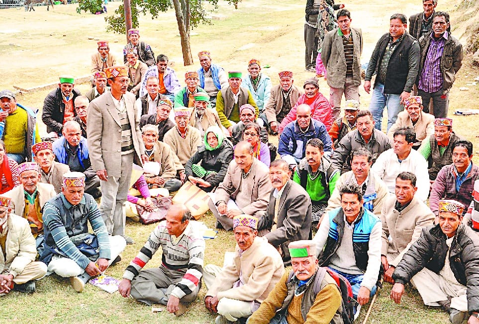 गैर हाजिर रहने वाले गुरिल्लाओं का नाम लिस्ट से काटा