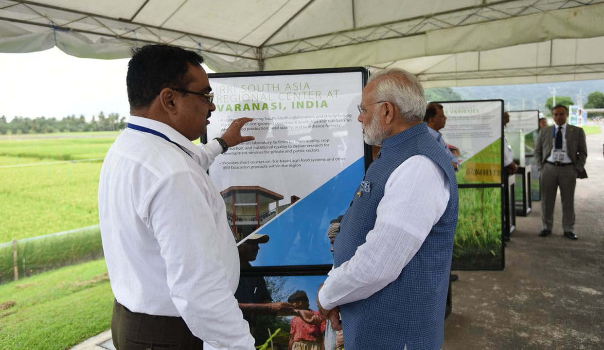 Modi in philippines take knowledge of rice research centre