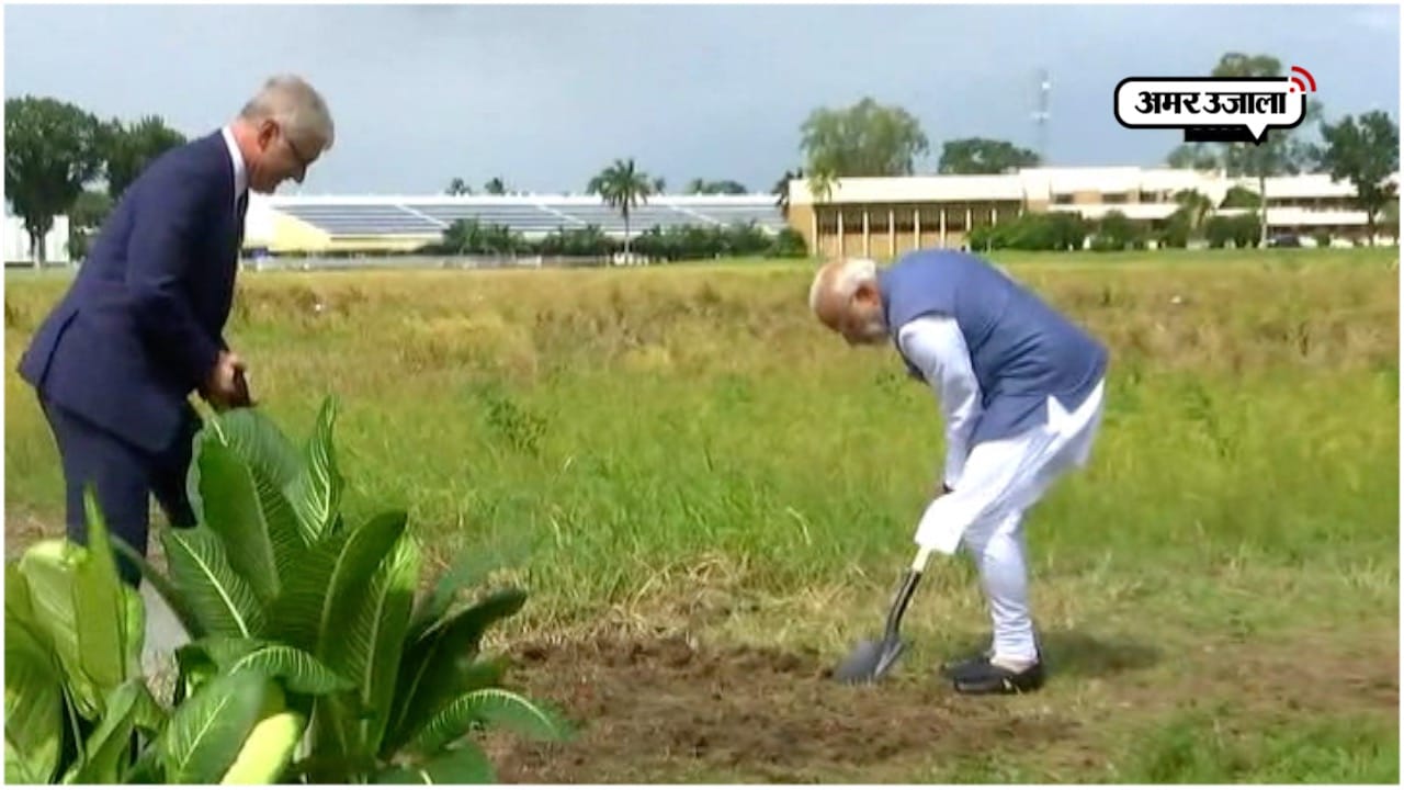 नरेंद्र मोदी