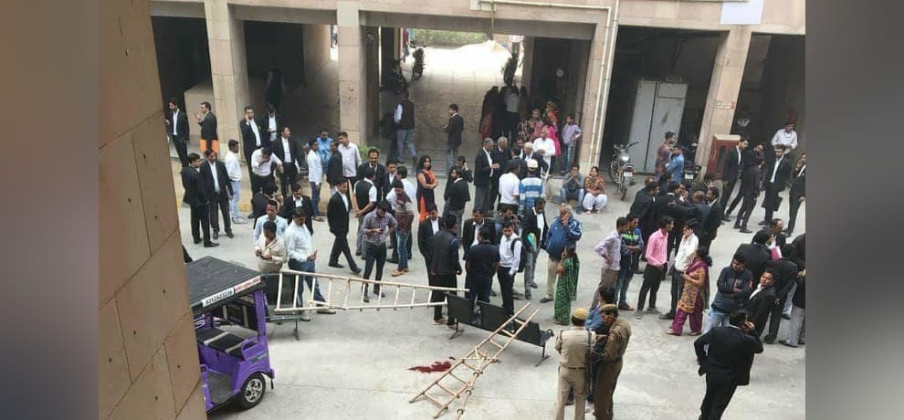 prisoner shot dead at rohini court premises 