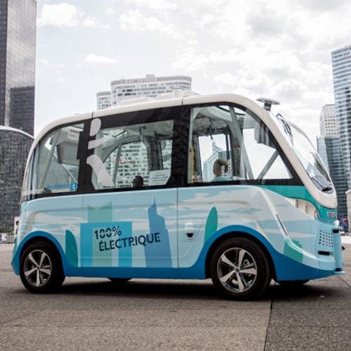 Arma Self-driving shuttle crashed on First Day of Launch in Las Vegas