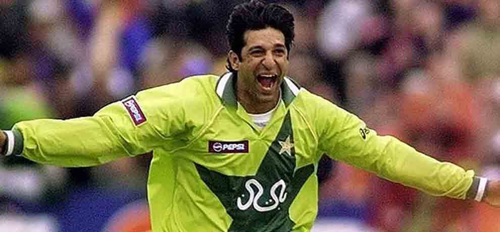 Wasim Akram names sunil gavaskar as his prized wicket