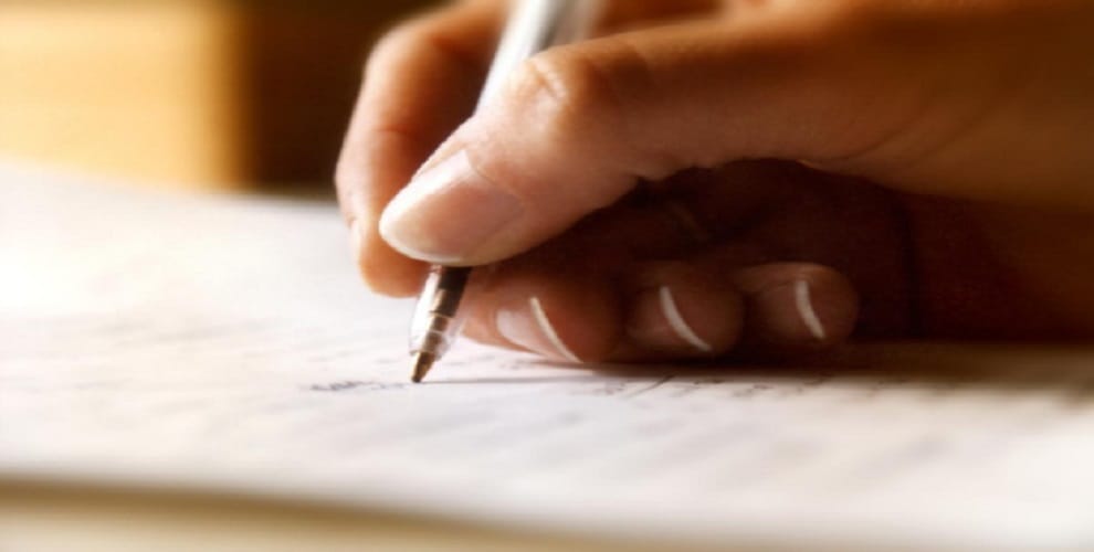 For the establishment of AIIMS, students wrote letters in blood and sent to the President