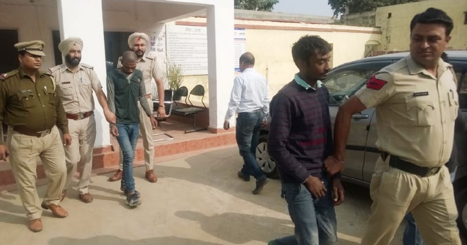 Girl refuse marriage proposal, boy throws acid on her face