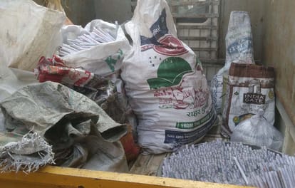 explosion in cracker factory in bhadohi