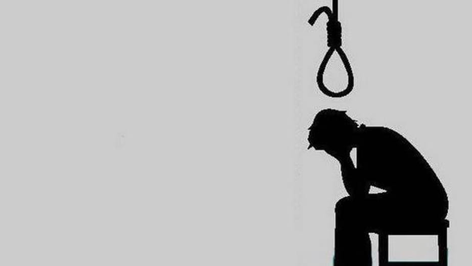 man committed suicide in the toilet of train