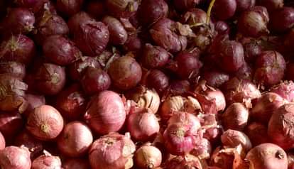 wholesale price index on a three month low due to onion and other vegetables