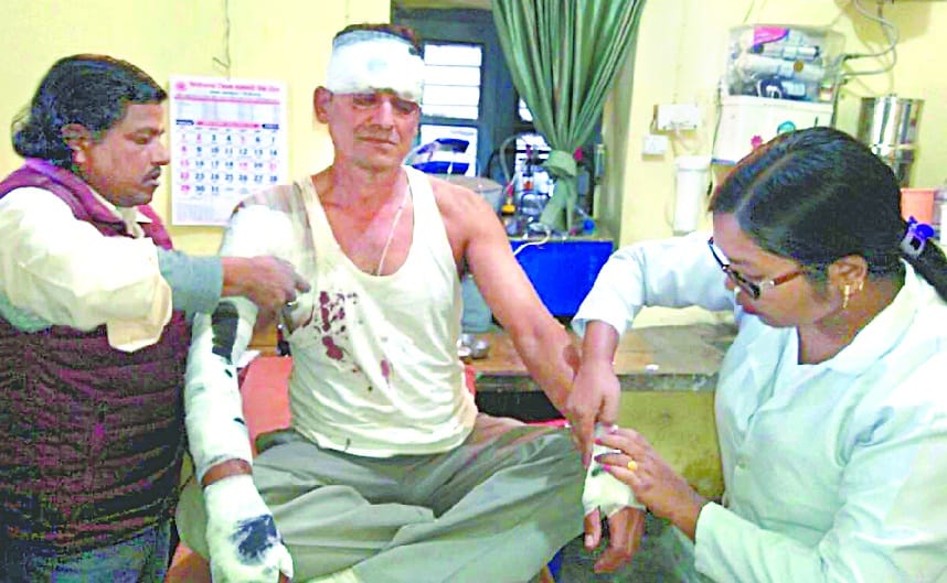 Rural injured in clash with Leopard enters home