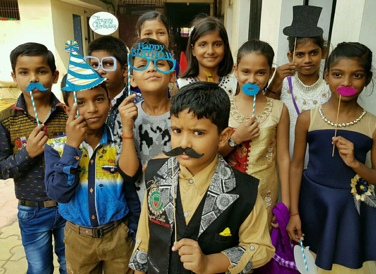 children celebreted childrens day