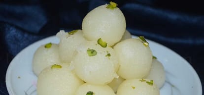 West Bengal wins two year old Rasgulla War against Odisha