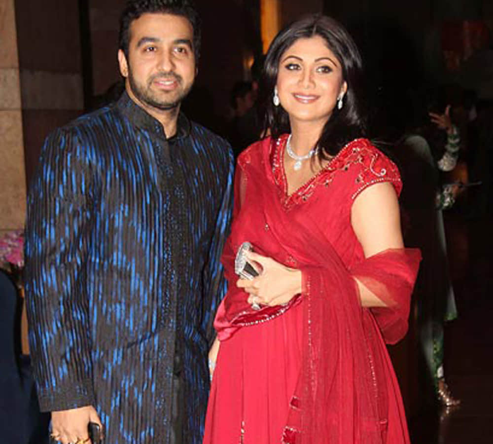 raj kundra summoned in bitcoinn scam here is love story with shilpa shetty