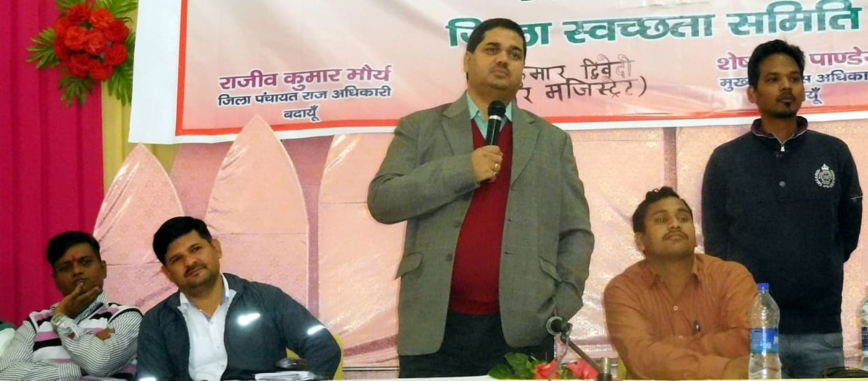 सीडीओ ने स्वेच्छाग्रहियों को दिया प्रशिक्षण