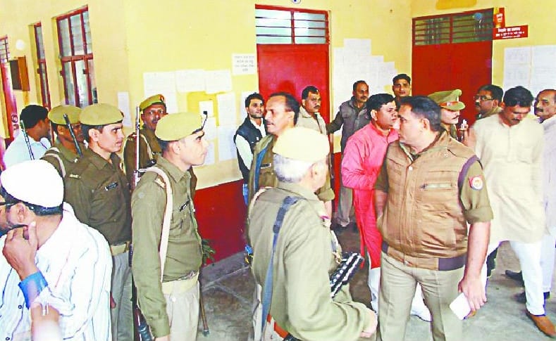 Candidates and supporters who came for election symbols beat up,