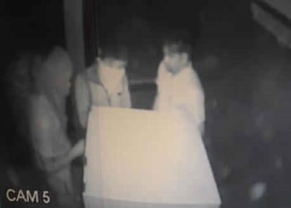 burglar looted the atm in bundi district of rajasthan