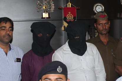police arrested a loot gang in Lucknow.