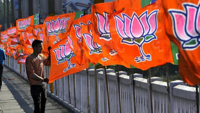 some facts came out in the survey about the bjp party