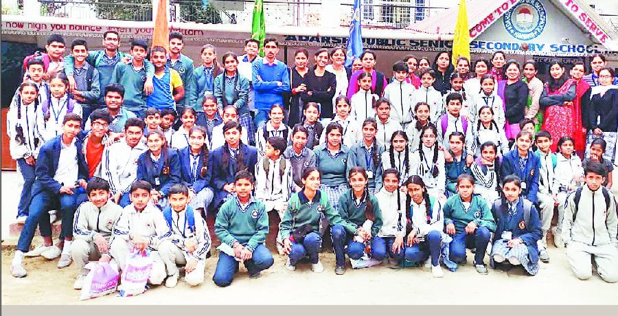 कबड्डी मुकाबले में लिलि सदन बना विजेता