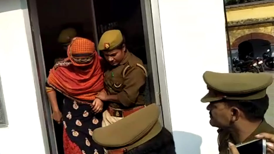 Gangrape in unnao in moving car