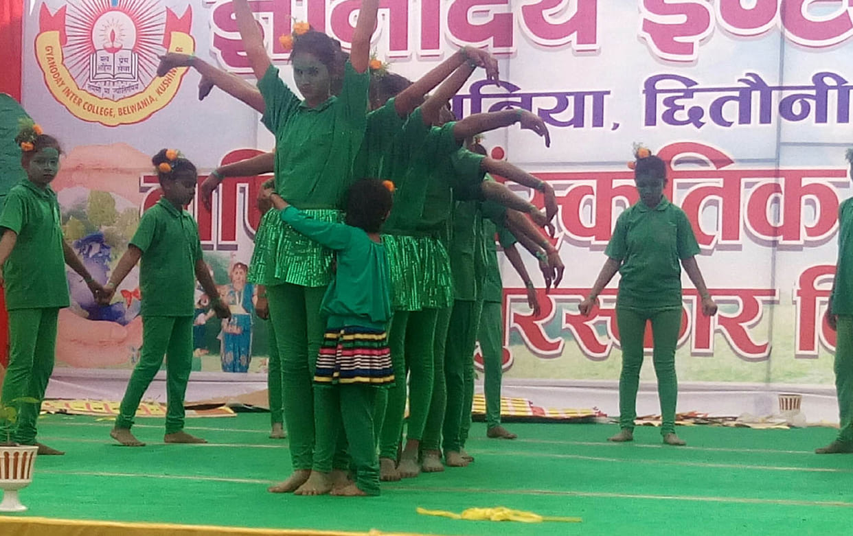 सांस्कृतिक कार्यक्रमों में दिखी बच्चों की मेधा
