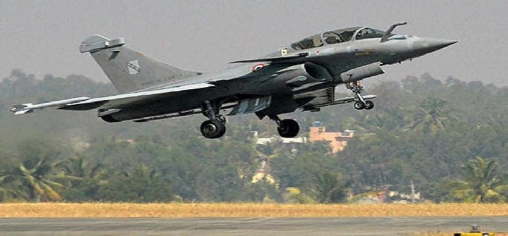 congress targets bjp about rafale fighter plane deal 
