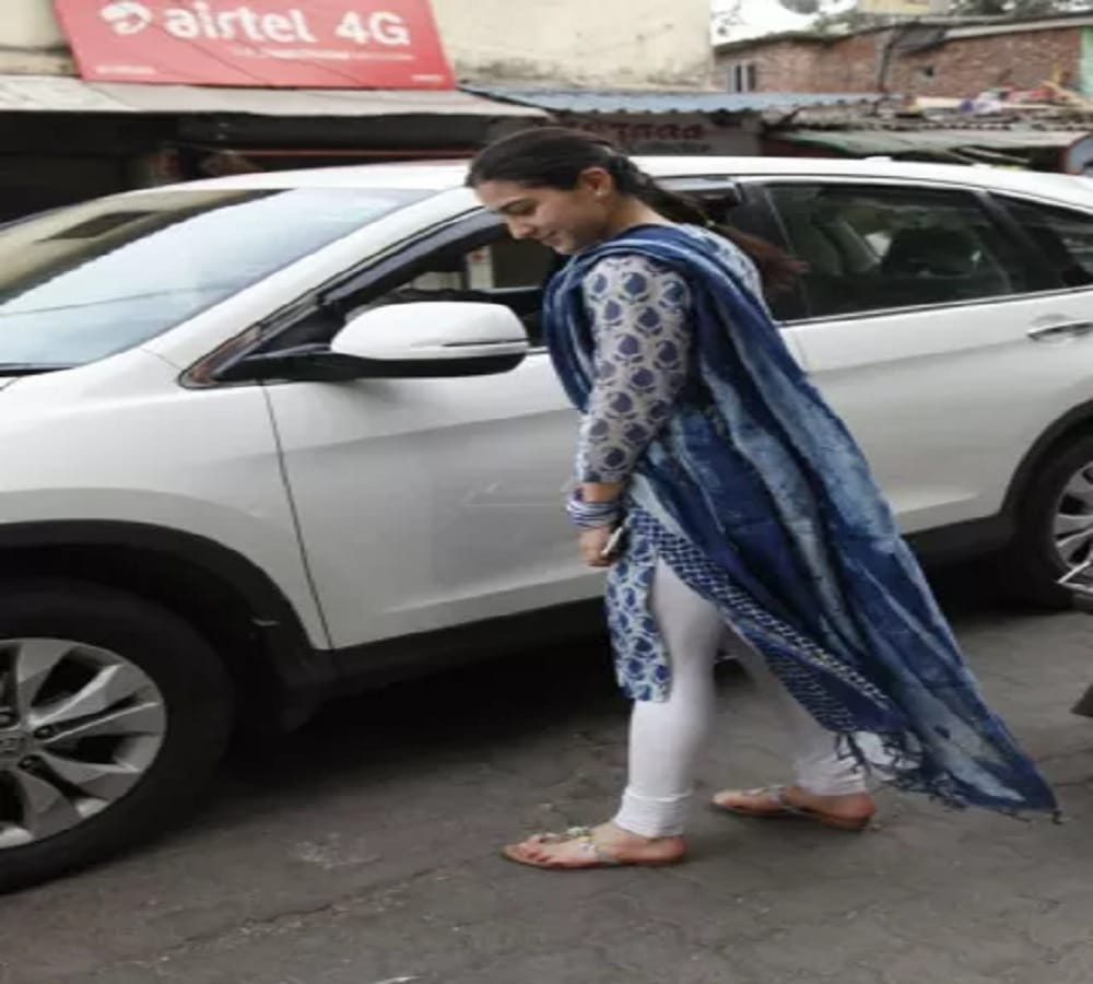 saif ali khan daughter sara ali khan spotted after her dance class