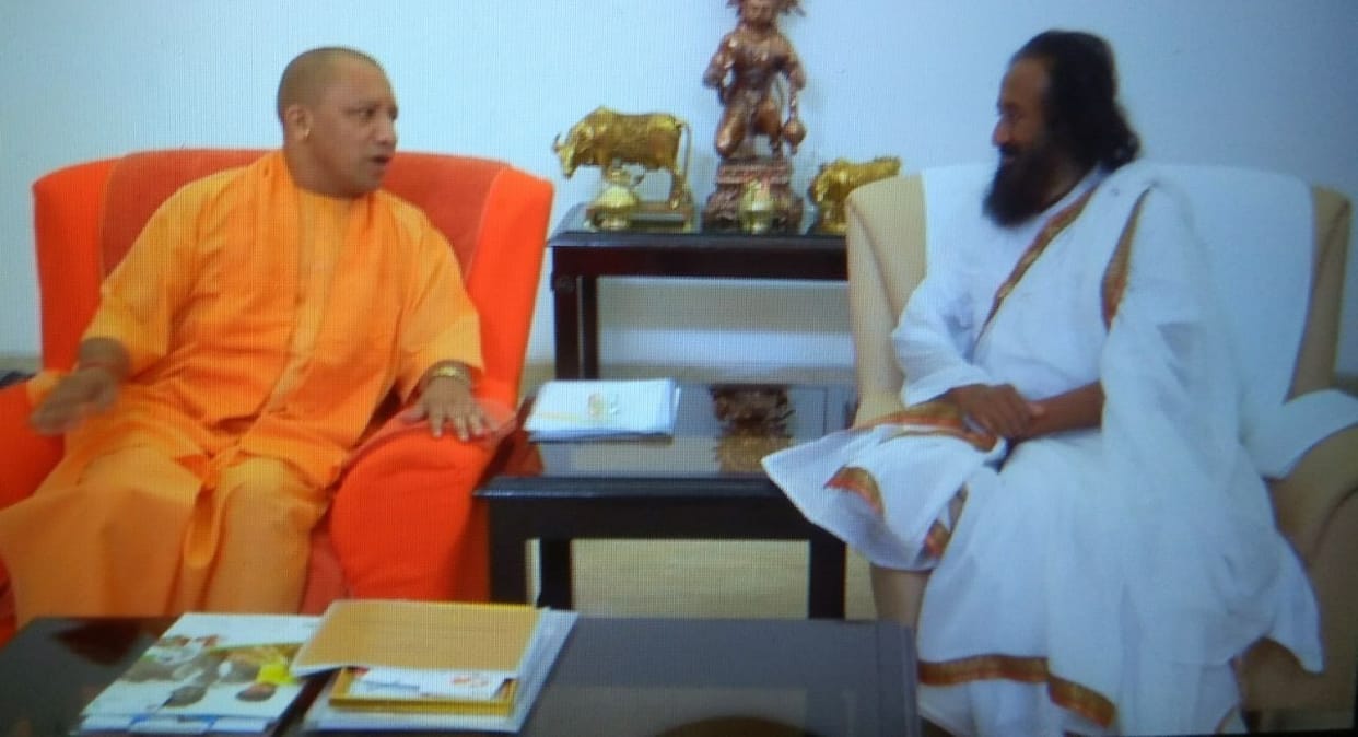 Sri Sri Ravi Shankar meets UP CM Yogi Adityanath in Lucknow