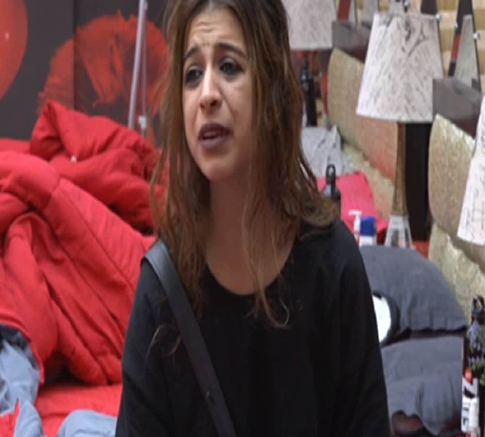 bigg boss 11 contestant priyank sharma blocked benafsha soonawalla