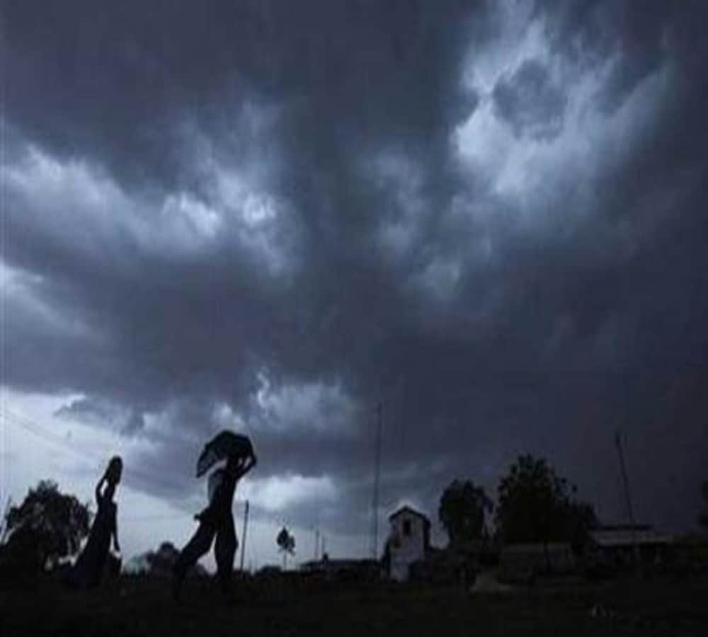 bitter cold and snowfall expected in uttarakhand